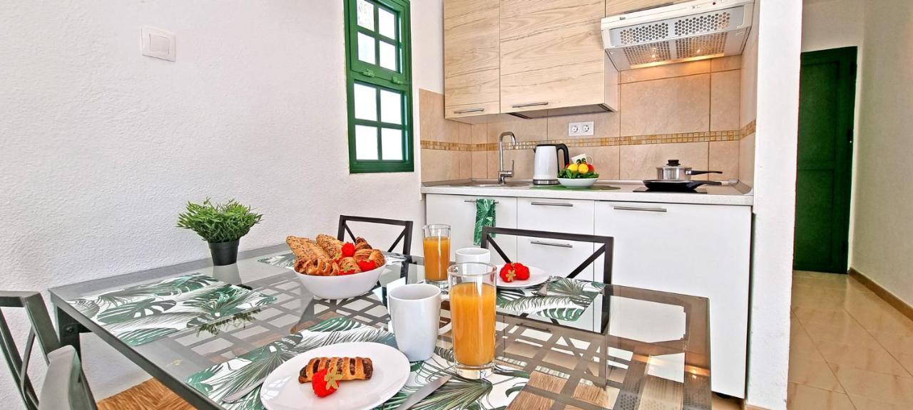 Ferienwohnung Palm Garden - Costa Calma - Pool - Glasfaserinternet Esterno foto